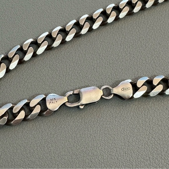 22.25” Cuban Link 925 sterling silver necklace - Picture 3 of 4